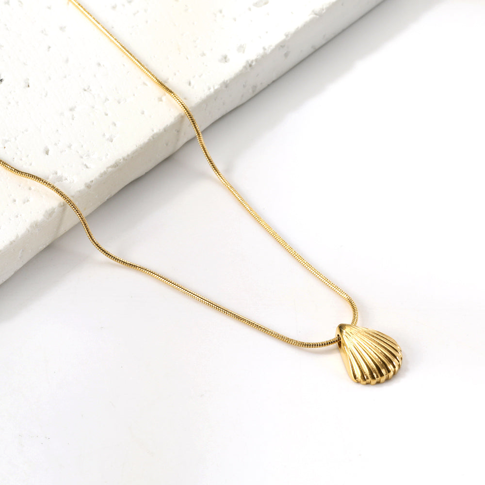 2024 New Year Shell Pendant Necklace 40+5cm asonjewelry