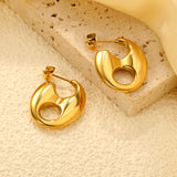 18.8 x 23.7mm open pig nose stud earrings, gold color