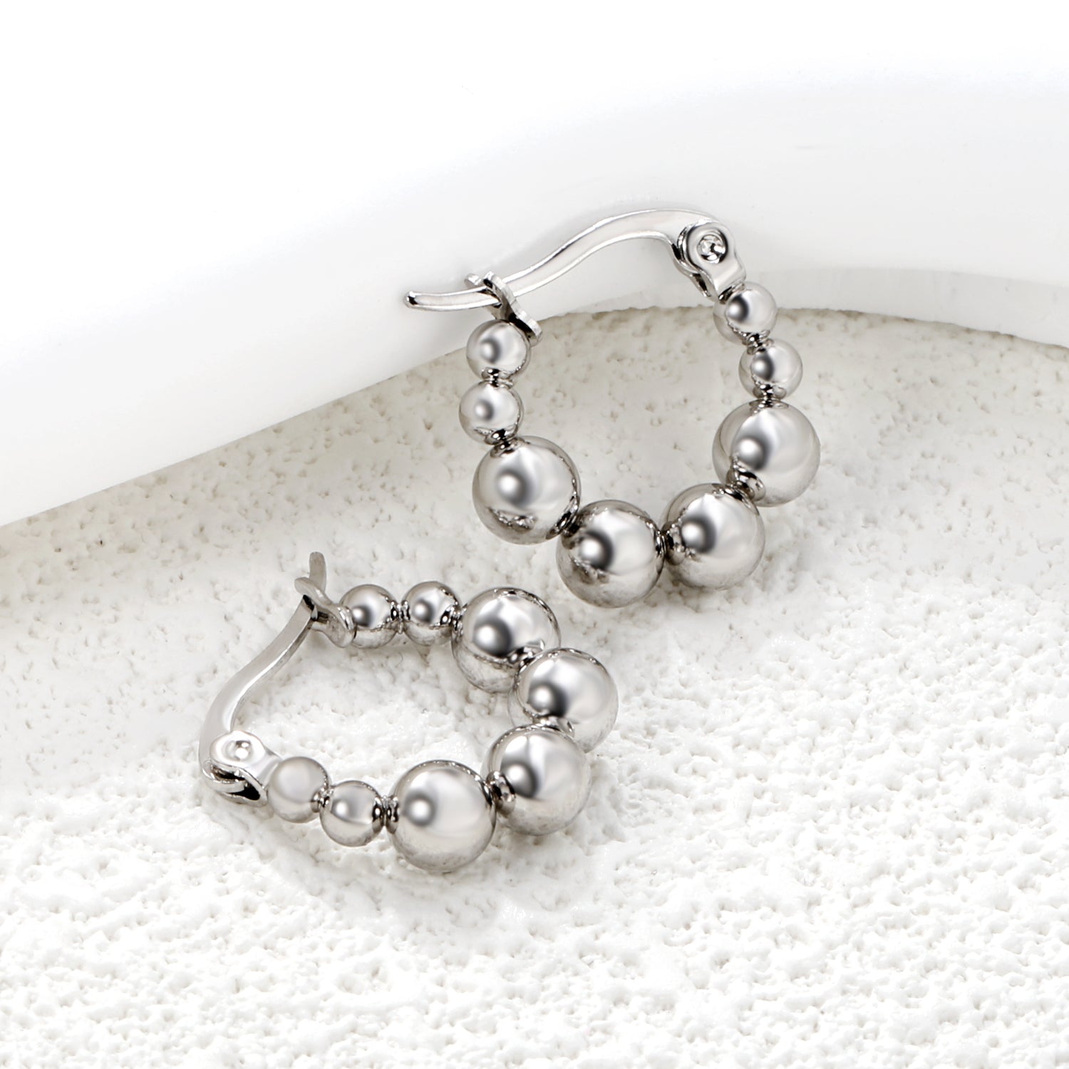 17.3 x 17.9mm large round pearl earrings, steel color/gold color asonjewelry