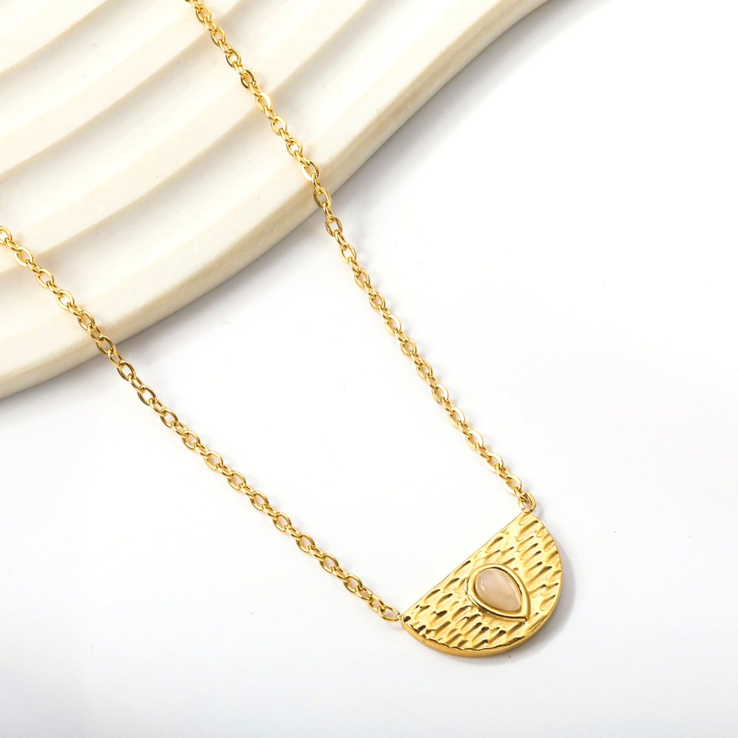 Semi-circle with teardrop white cat's eye pendant 20.3*11.6MM Necklace 45+5cm asonjewelry