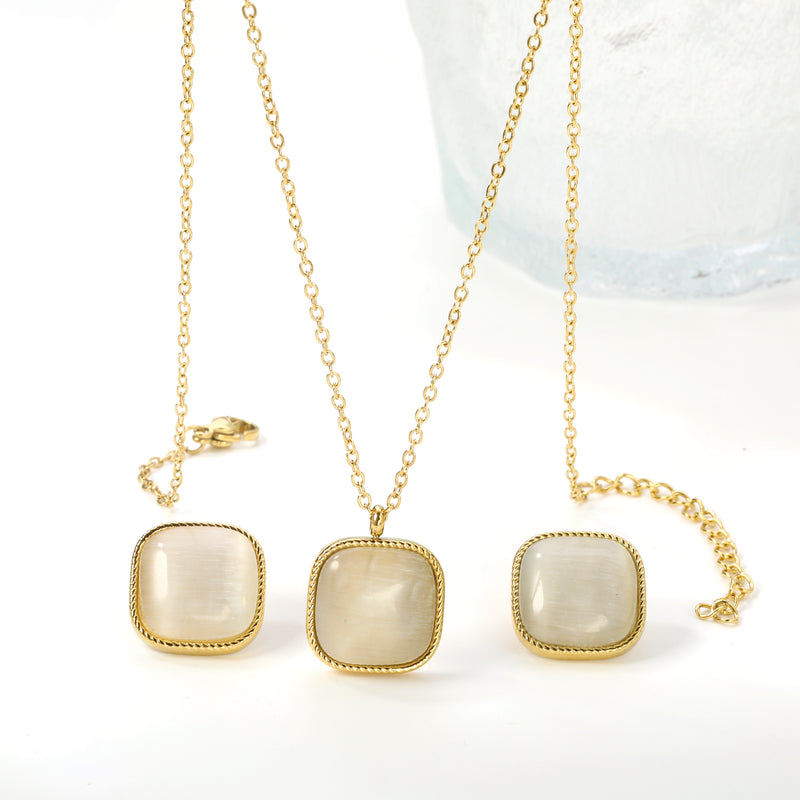 16.5*16.5mm twisted edge square with white cat's eye stone set