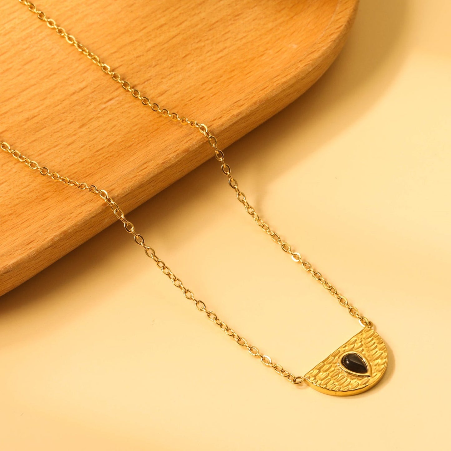 Semi-circle with teardrop black cat's eye pendant 20.3*11.6MM Necklace 45+5cm asonjewelry