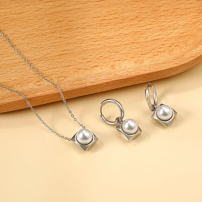 Square with White Pearls & White Diamonds & Red Diamonds & Blue Diamonds & Kong Blue Diamonds Jewelry Set Steel / Gold asonjewelry