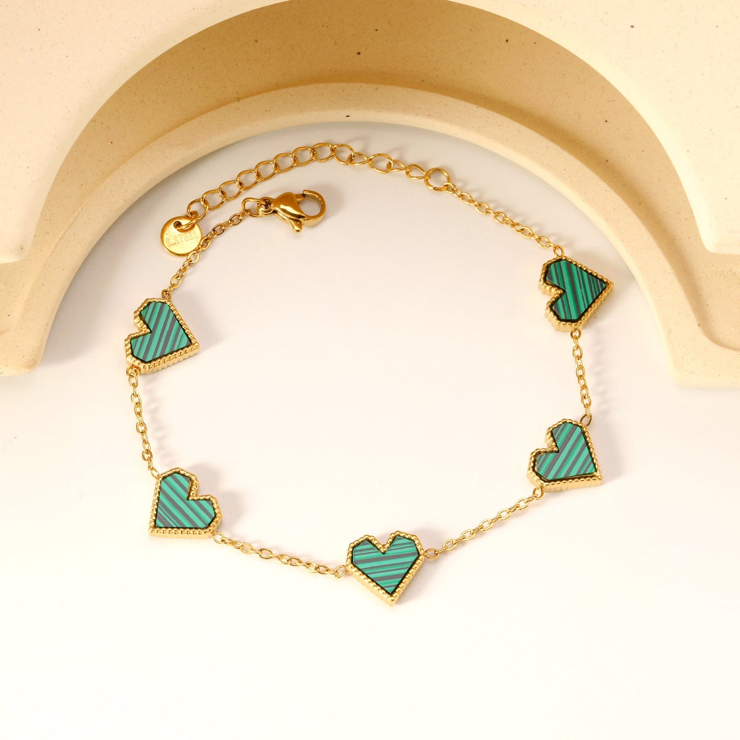 11.3*10.5mm heart shape sticky double-sided white shell/black/red/pink/green horizontal acrylic accessories 18+5cm+6mm round plaque Bracelet gold color asonjewelry