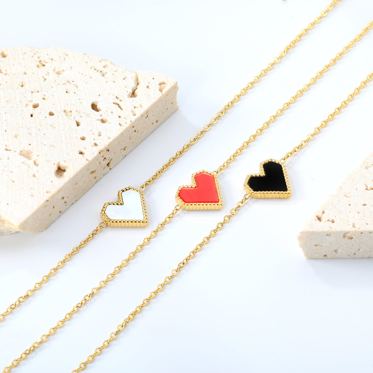 11.2*10.3mm heart shape with white shell/black acrylic/red acrylic fittings 0.35 cross chain*18+3cm+6mm round plaque Bracelet gold color asonjewelry
