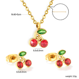 Cherry Set Gold Earrings: 8.5 x 8.5 mm Pendant: 8.5 x 8.5 mm 0.3 Cross Chain 40+5 cm + 6 mm Round Pendant