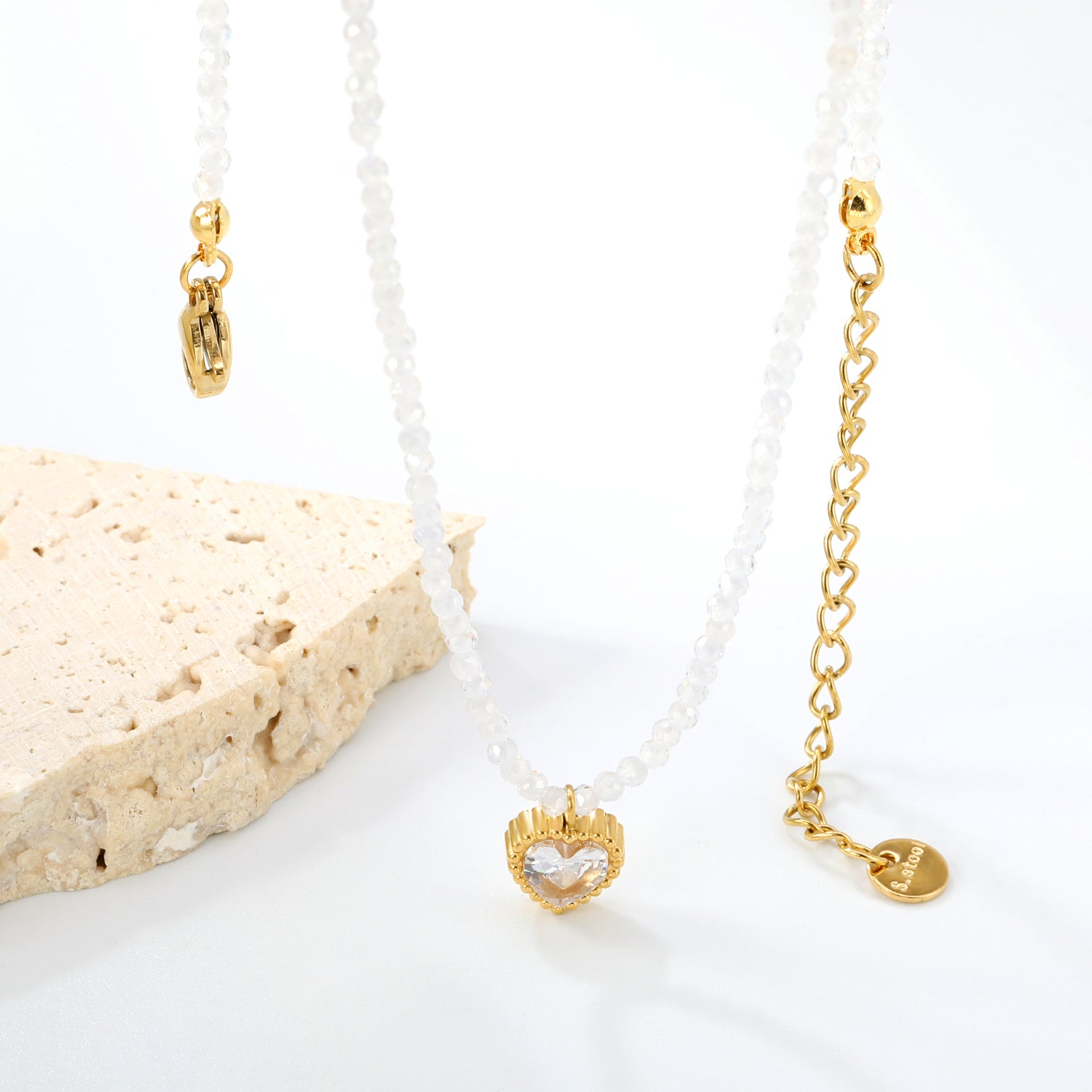 8.5*8.6mm Bead Edge Heart Shape Sticky White/Black/Purple/Red/Pink Zircon Pendant 2mm White Beads*40+5cm+6mm Round Plaque Necklace Gold Color asonjewelry