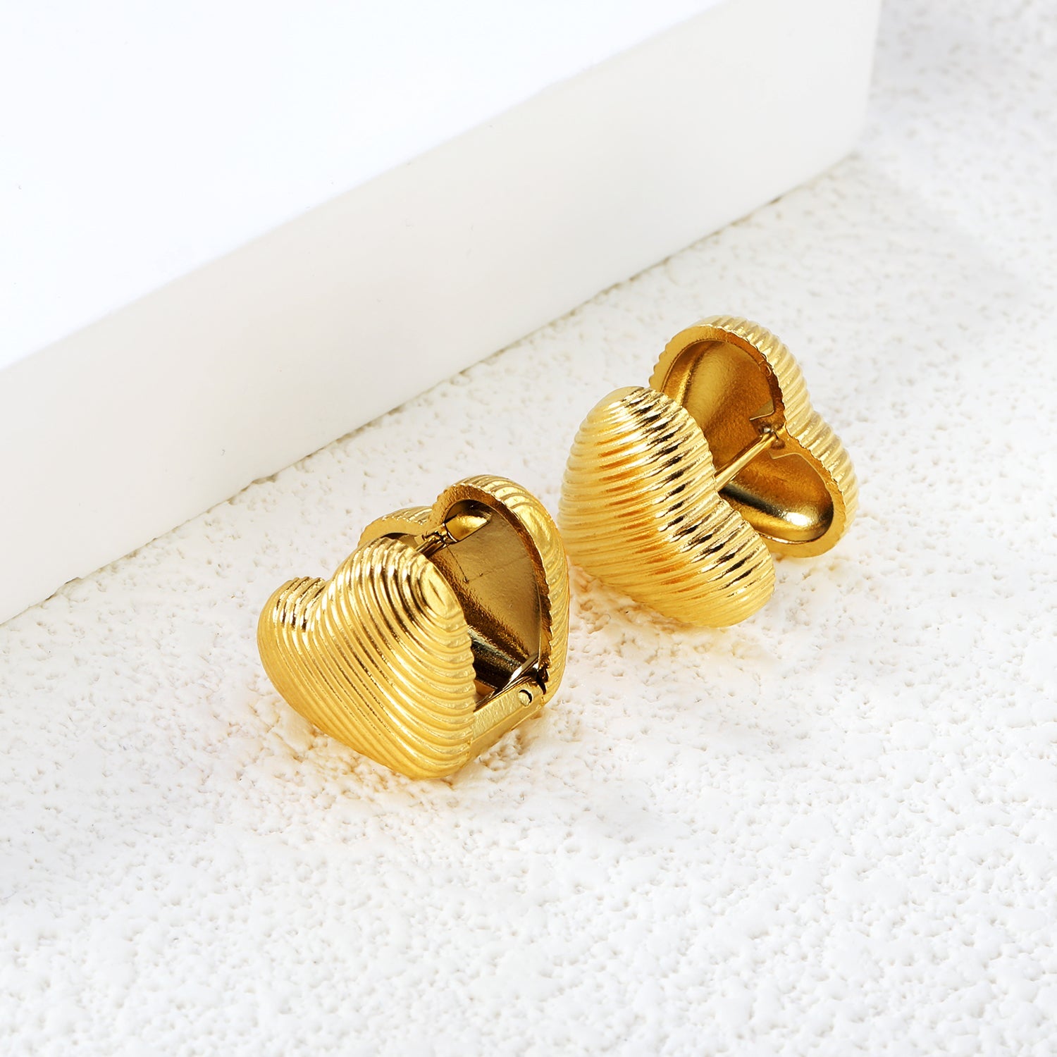 15.4*14mm Vertical Heart Earrings Gold Color asonjewelry