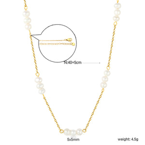 5x5mm 15 freshwater pearls 0.35 cross chain 40+5cm + 6mm round pendant necklace, gold