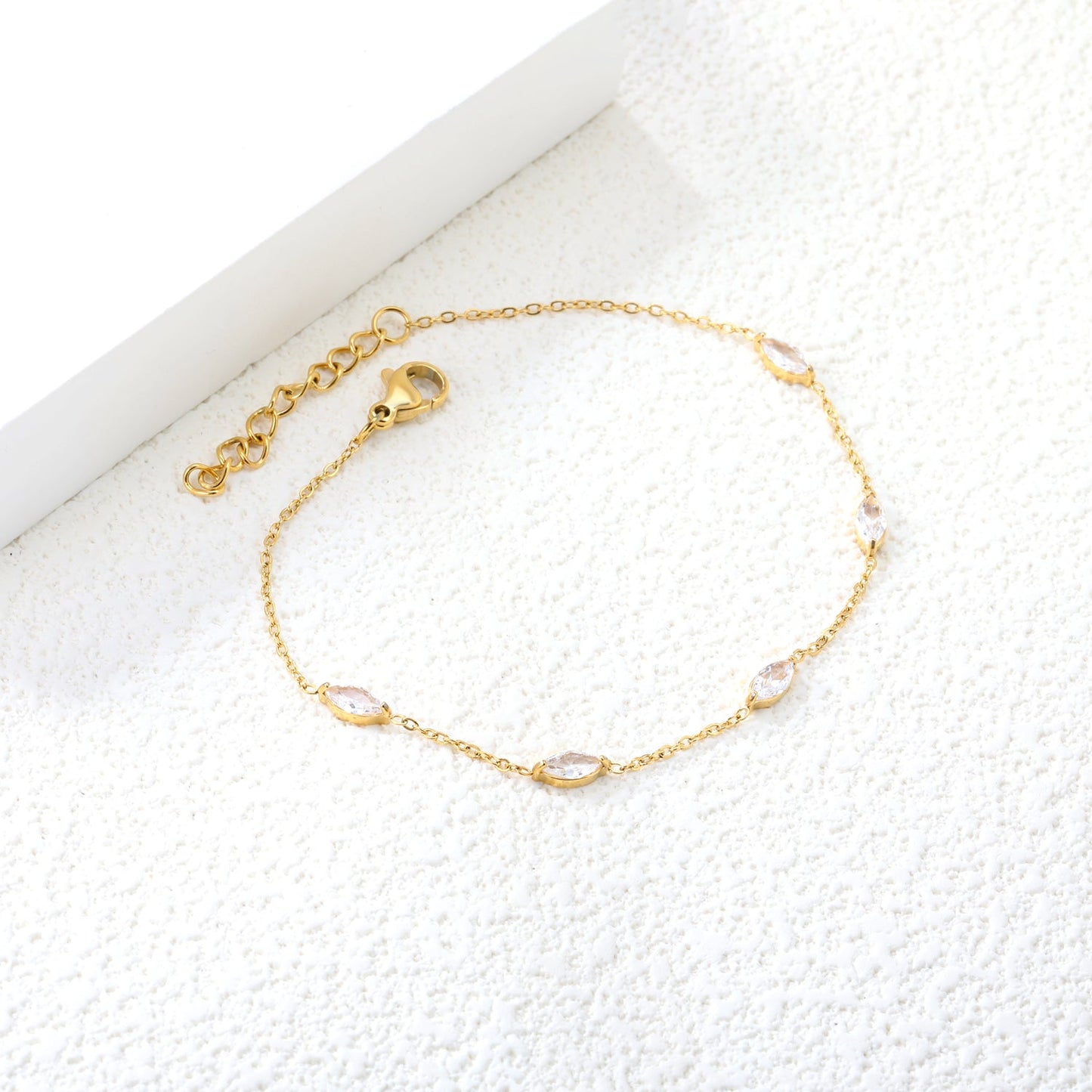 3.3*7.3mm Horse Eye White Zirconium Accessories 0.3 Cross Chain*18+3cm+6mm Round Plaque Bracelet Golden asonjewelry