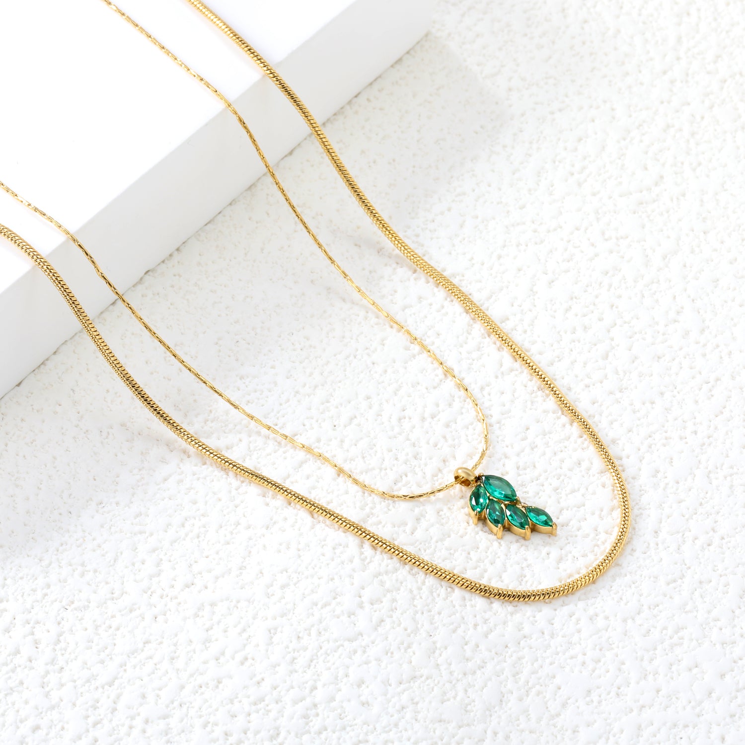 6.4*11mm Leaf with Green Zirconium Pendant 1.2 Round Snake*45cm0.6 Cross Hammered Round Chain*40cm+5cm+6mm Round Plaque Double Chain Necklace Gold asonjewelry