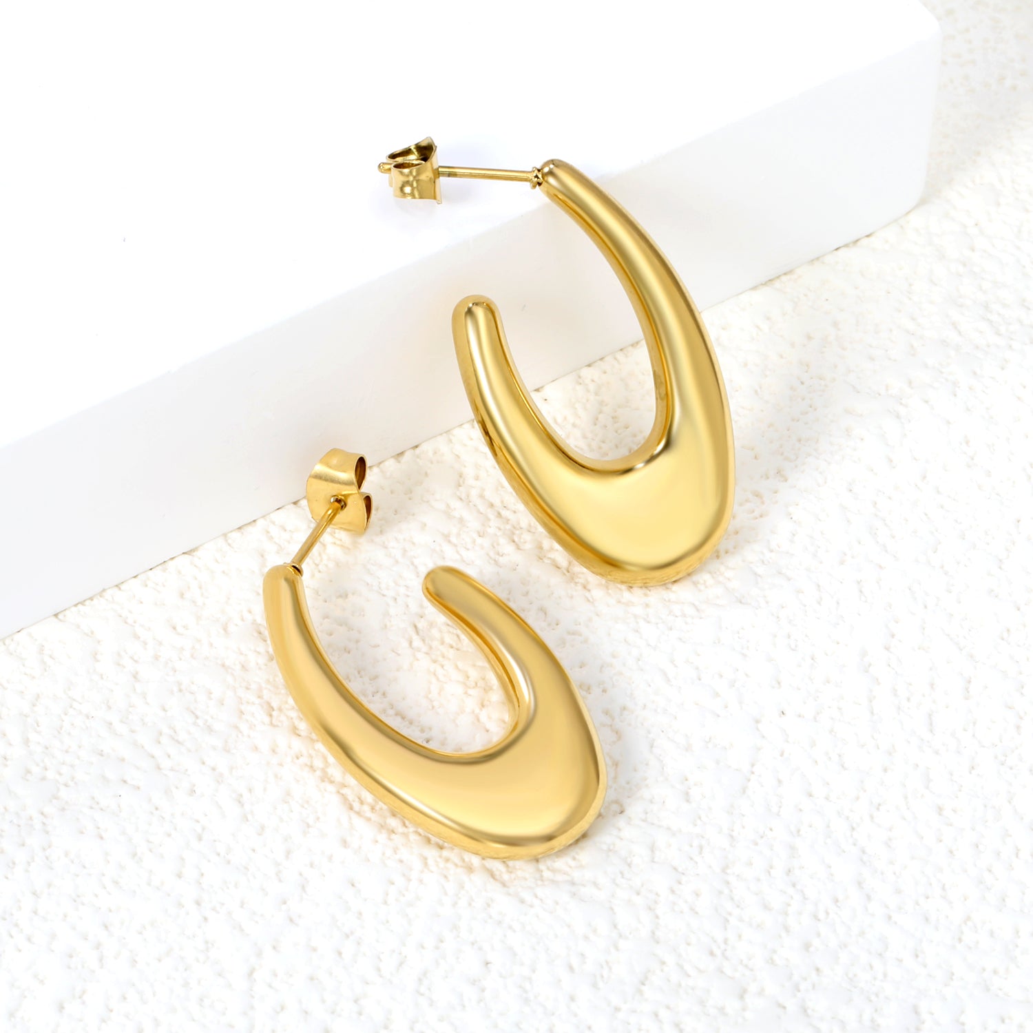Hollow fat long U-shaped earloop 17*30mm gold color asonjewelry