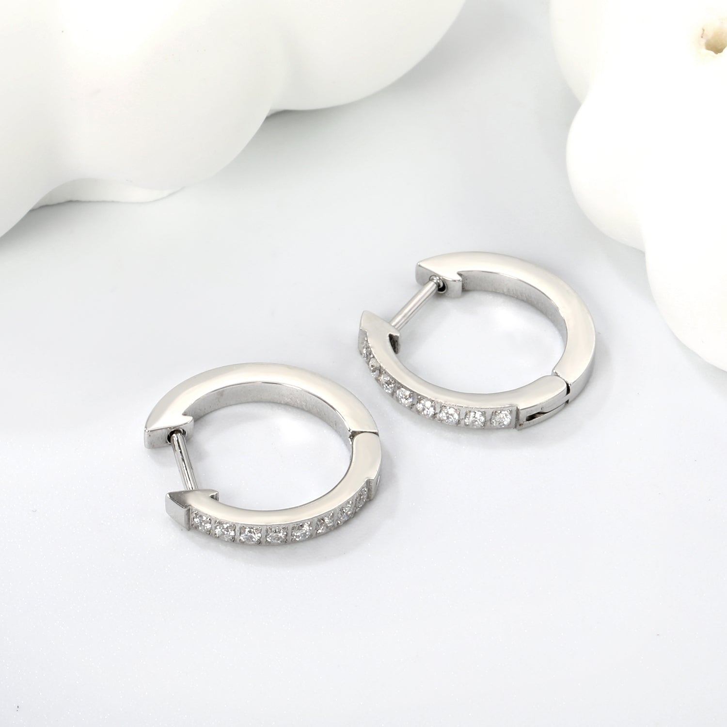 Round with white zirconium/green zirconium ear clips 1.8*15*16mm steel color/golden color asonjewelry