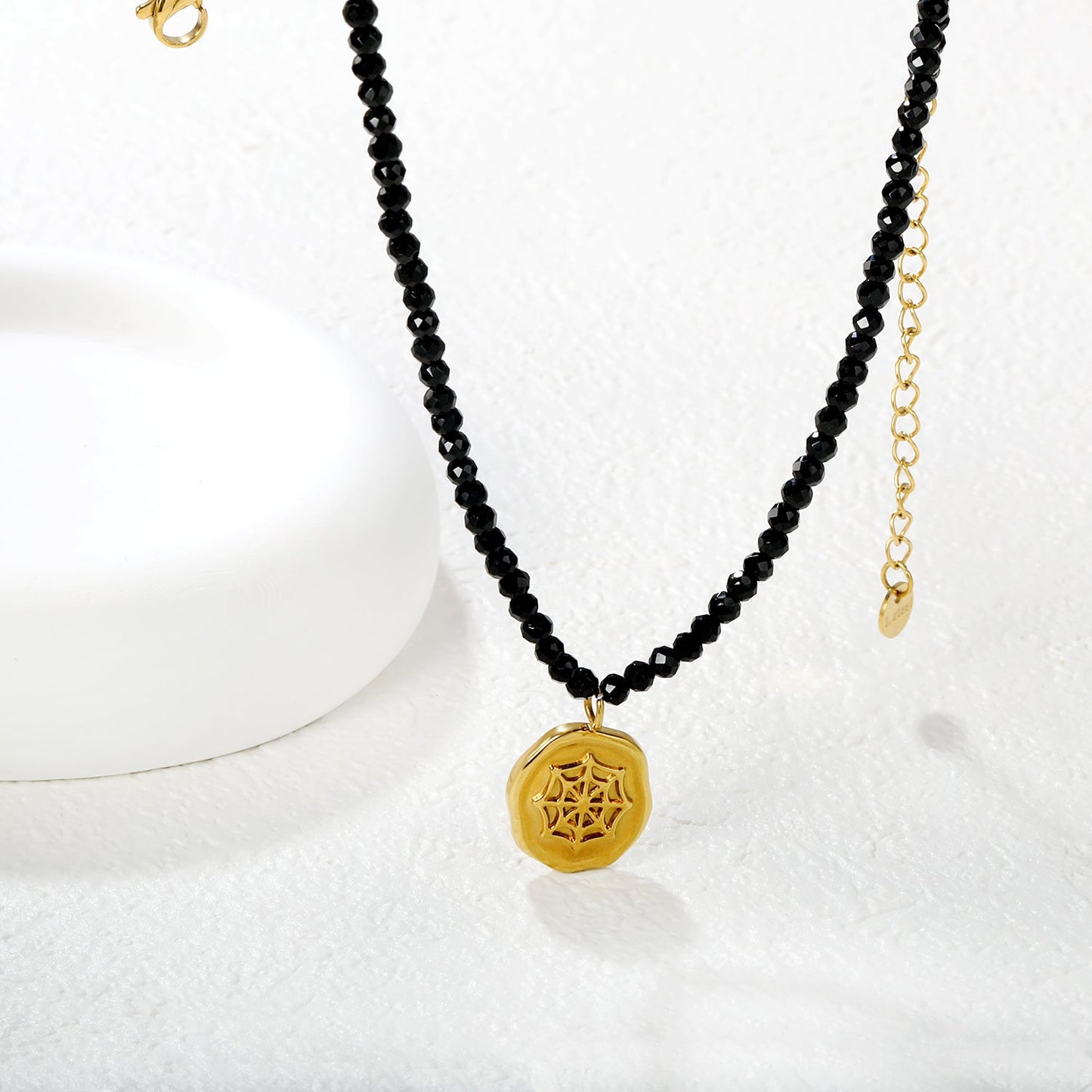 14.6*16.2mm Irregular Oval Halloween Spider Web Pendant 4mm Faceted Bead Chain 43+5cm 6mm Round Tag asonjewelry