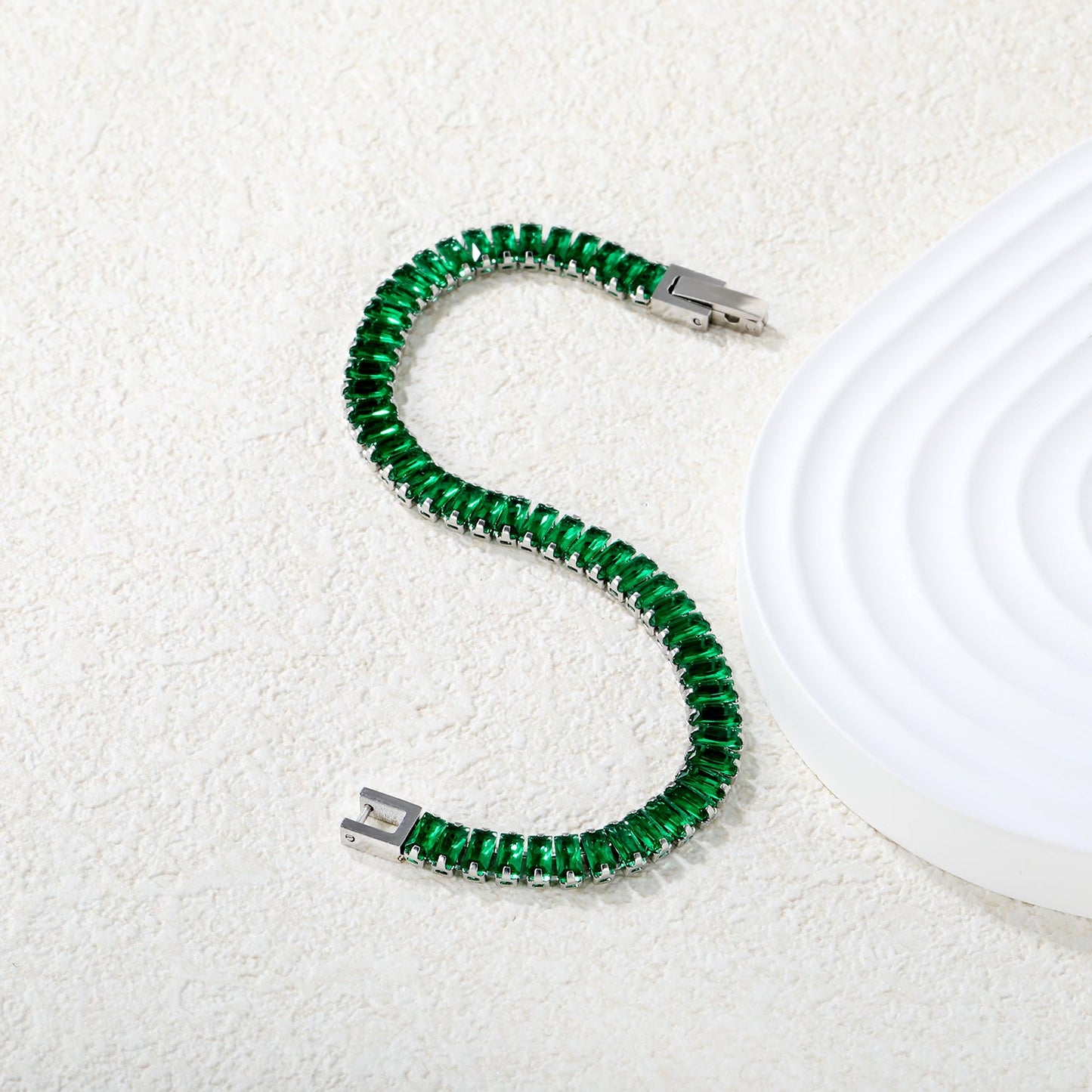 5.6 x 2.5mm rectangular green diamond clasp bracelet 18cm Steel/Gold asonjewelry