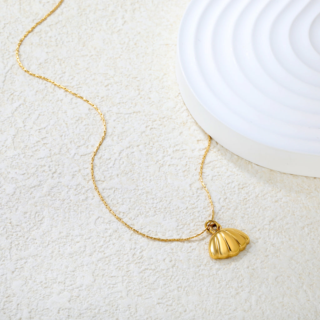 13x10mm shell pendant, 0.3 cross hammer round, 40+5cm + 6mm