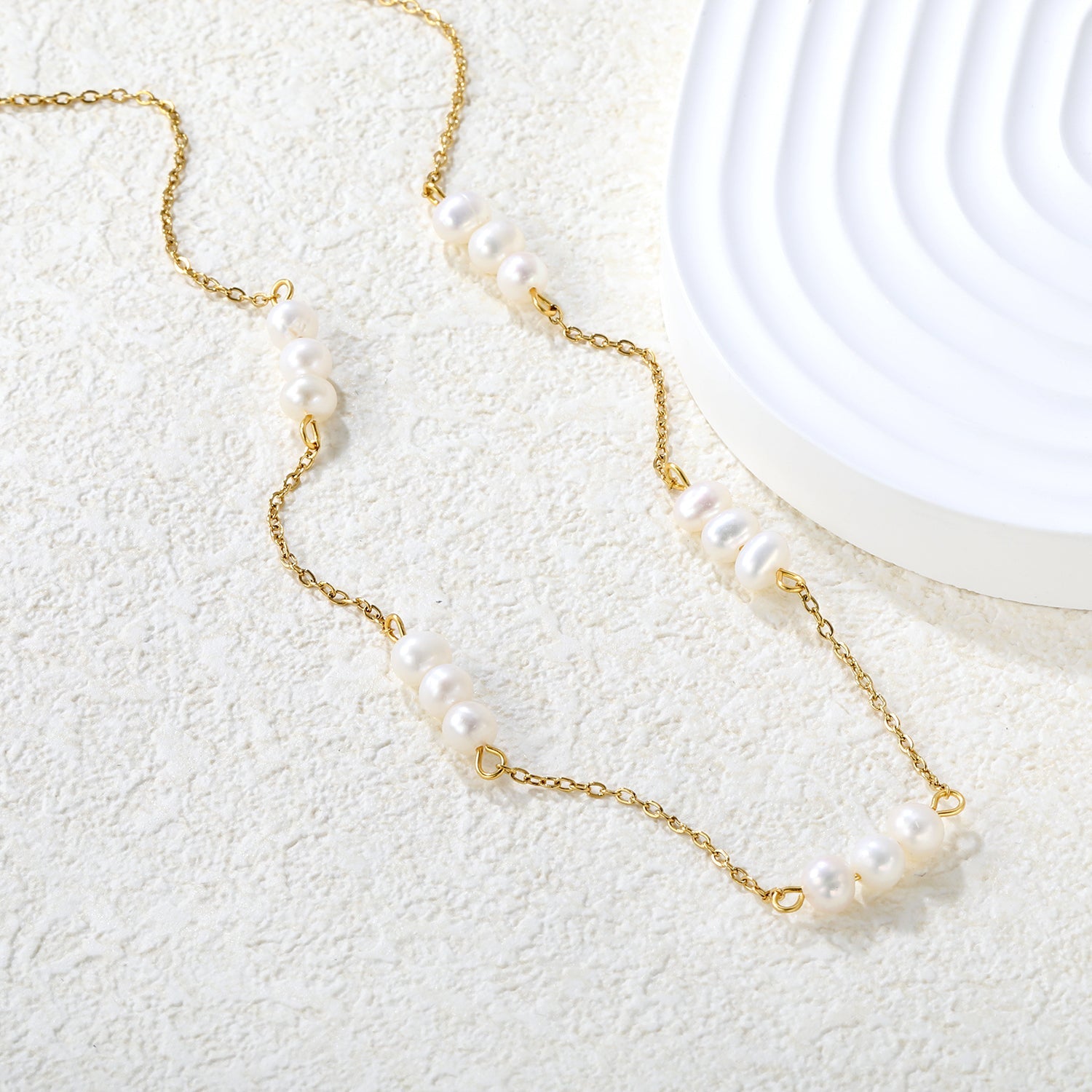 5x5mm 15 freshwater pearls 0.35 cross chain 40+5cm + 6mm round pendant necklace, gold asonjewelry