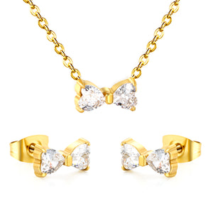 Brogan white diamond/pink diamond stud earrings: 9.3*5mm. Necklace: 9.3*5mm. 0.35 cross chain. 40 + 5cm + 6mm round tail tag.