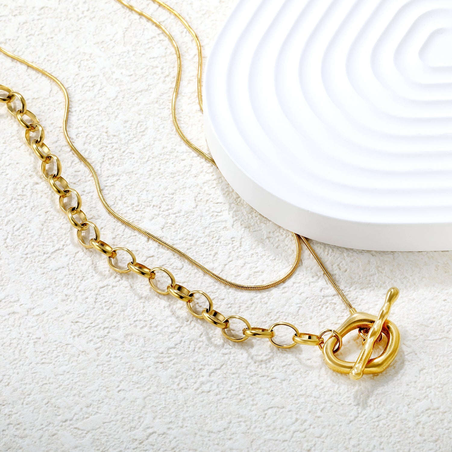 Sweater Chain 2.6 x 25mm Straight Teardrop + 16 x 18mm Oval Pendant 0.9 Round Snake + 6.0 Pearl 85cm Necklace Steel Color/Gold Color asonjewelry