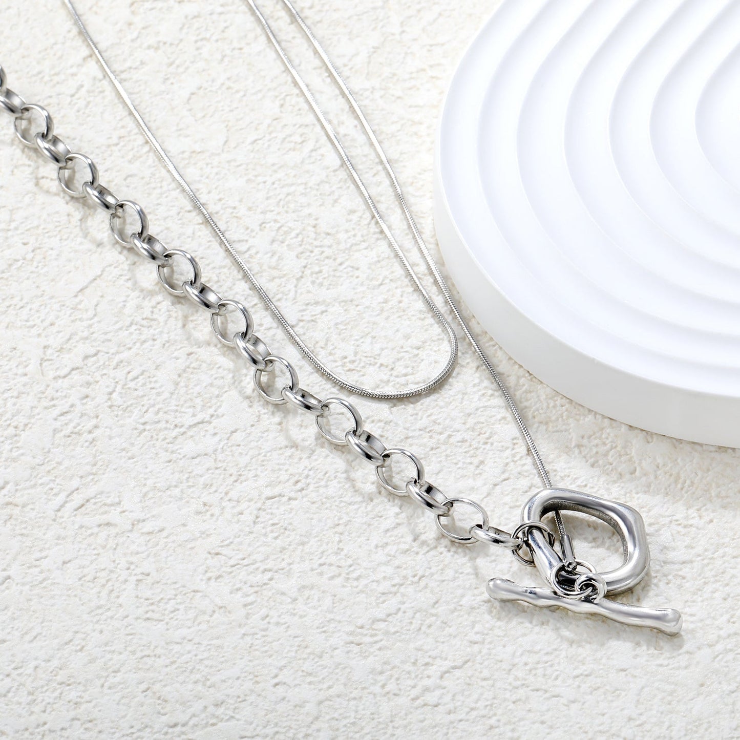 Sweater Chain 2.6 x 25mm Straight Teardrop + 16 x 18mm Oval Pendant 0.9 Round Snake + 6.0 Pearl 85cm Necklace Steel Color/Gold Color asonjewelry