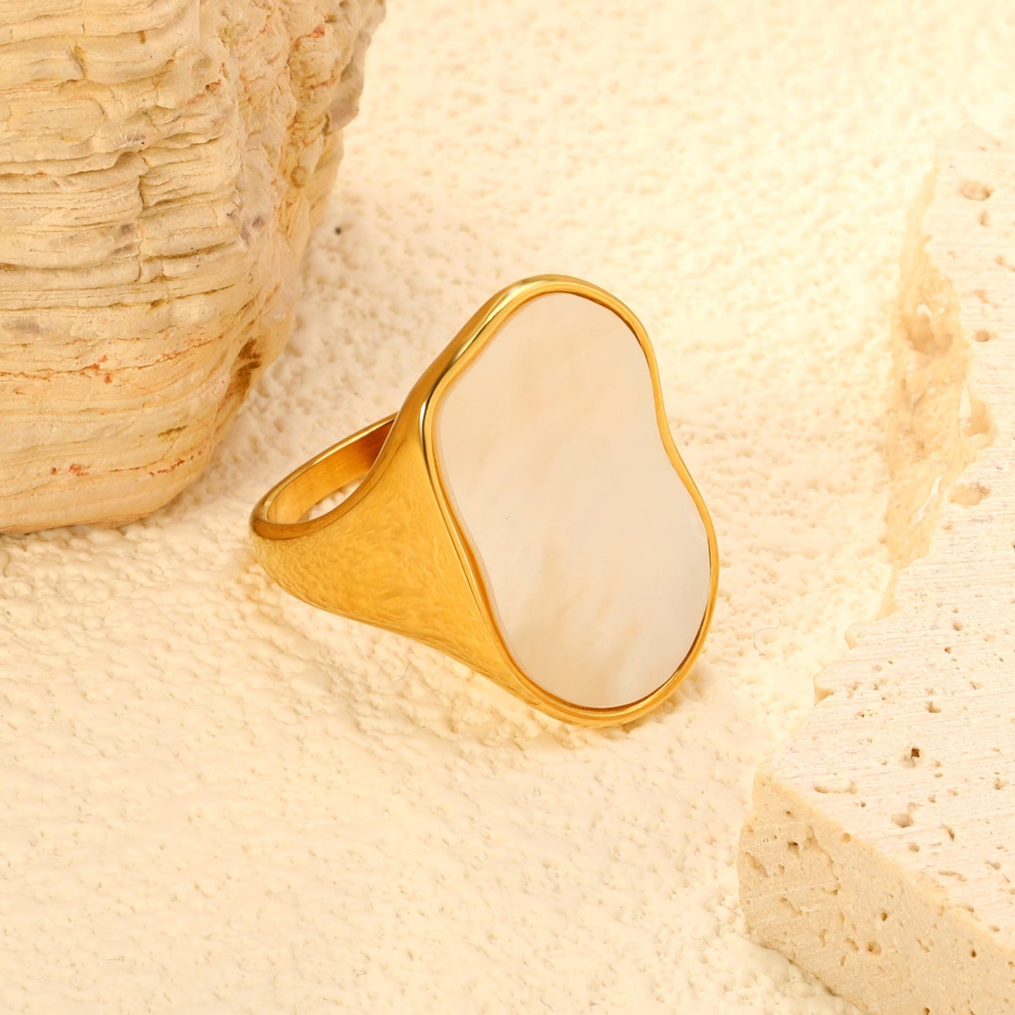 Wholesale Trendy Gold - Toned Stainless Steel Open Rings with Irregular Mother - of - Pearl Inlay for Bulk Orders asonjewelry
