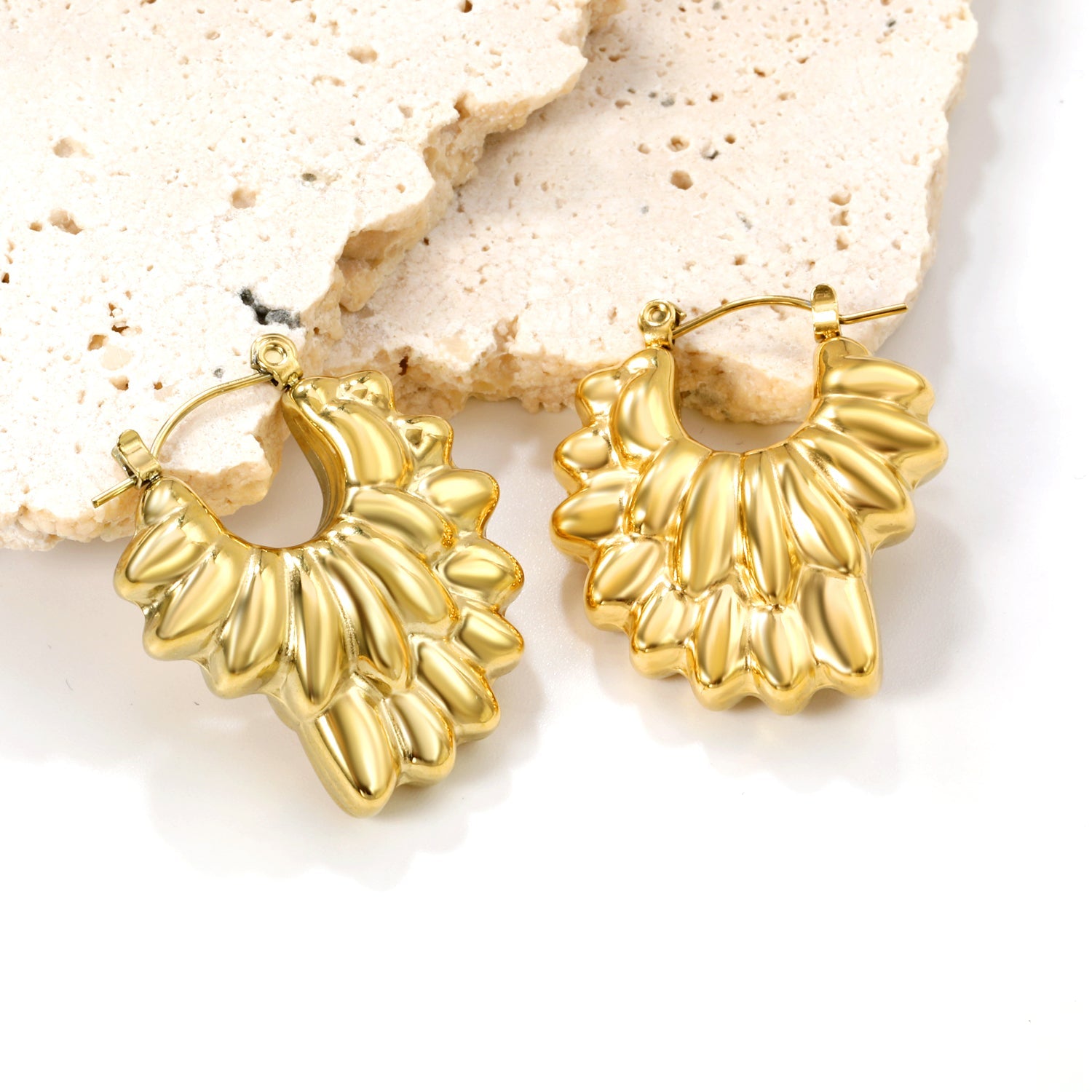 Hollow shaped double-layer petal gold-colored ear clips 26.3*27.4mm asonjewelry
