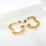 27.4*26.6mm Wave C shape with 5.7mm white glue bead earrings Gold color