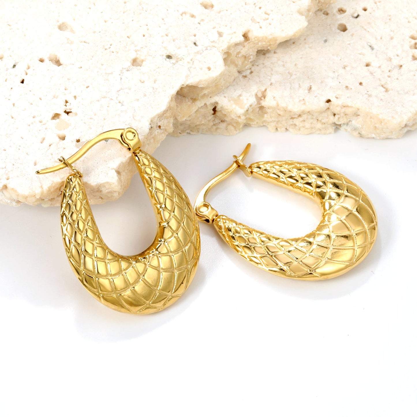 20.2*22mm U-shaped texture earrings gold color asonjewelry