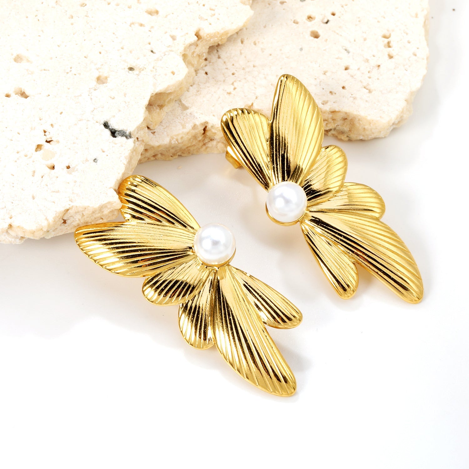 15.7*39.5mm Butterfly Wings with 1 6mm Round White Pearl Stud Earrings asonjewelry