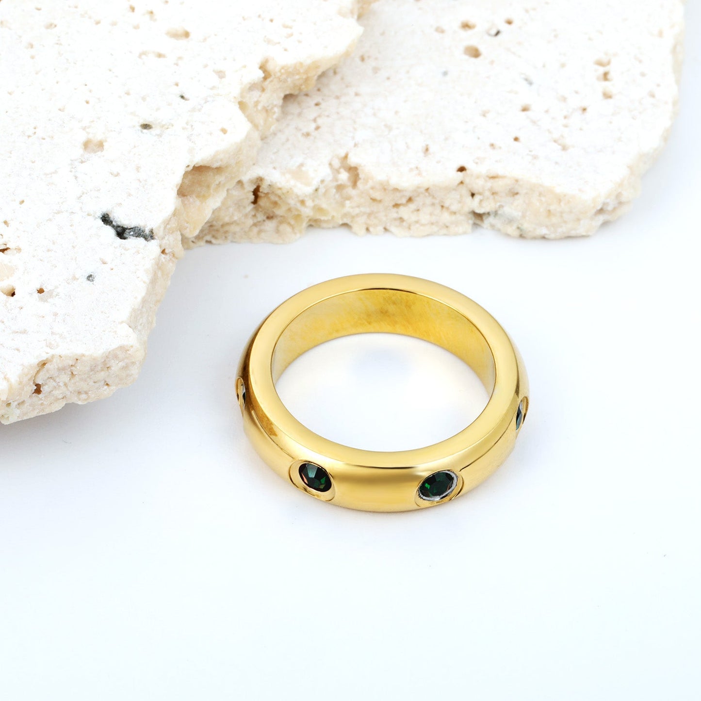 Solitaire Ring & Three Small Green Diamonds asonjewelry