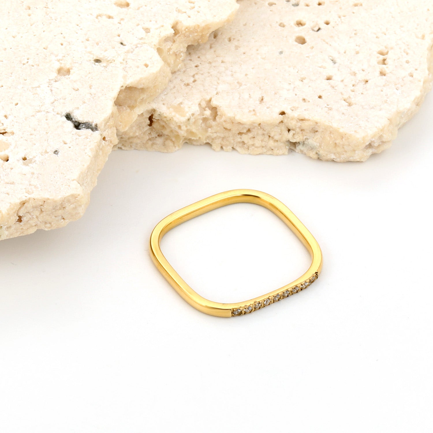 Minimalist ring with small diamonds asonjewelry