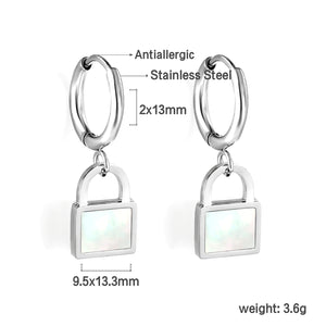 2024 New Year's Fashion Locking White Shell Earrings