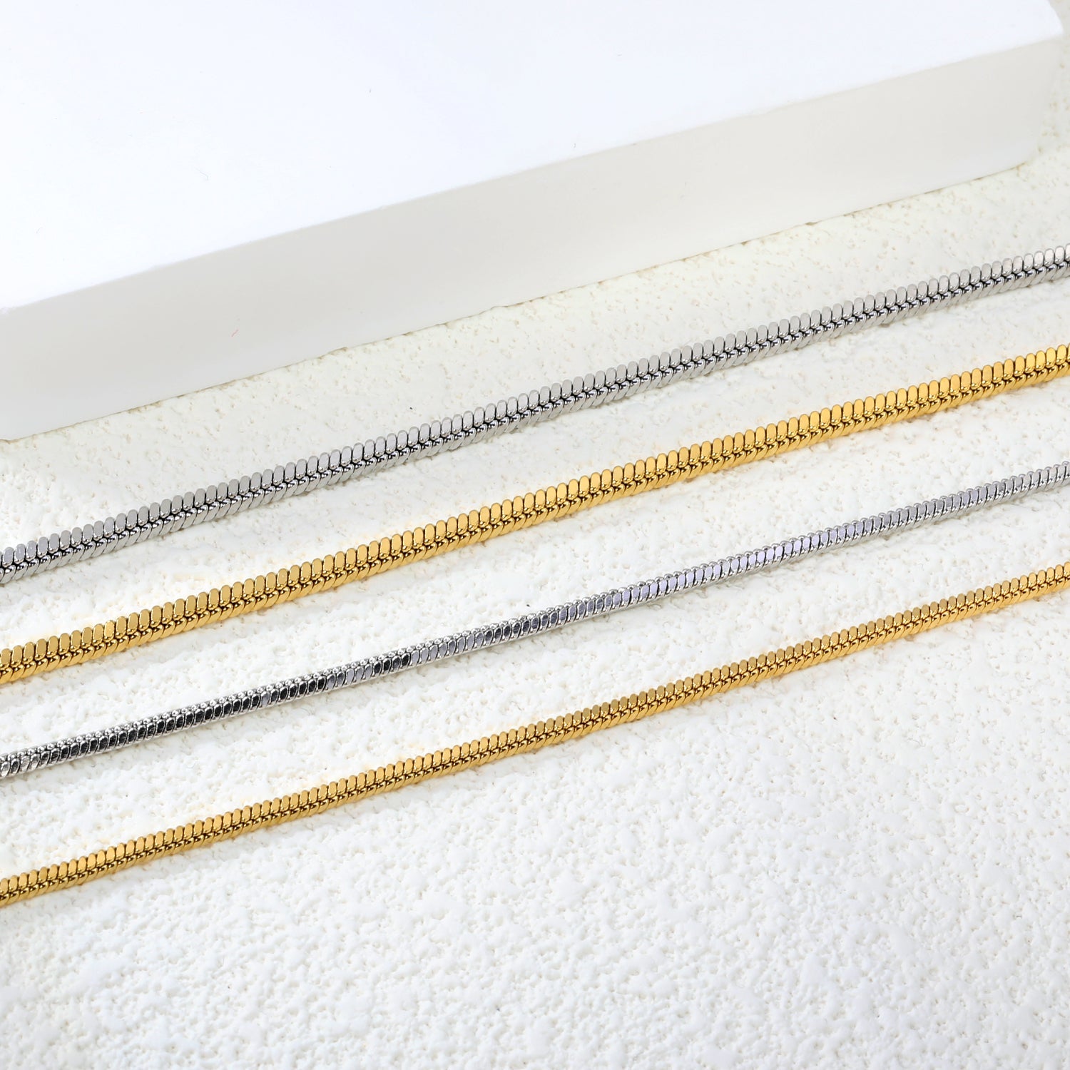 2.0mm/2.4mm Square Snake Bone Bracelet 18+3cm+6mm Round Tail Plaque Steel/Golden asonjewelry