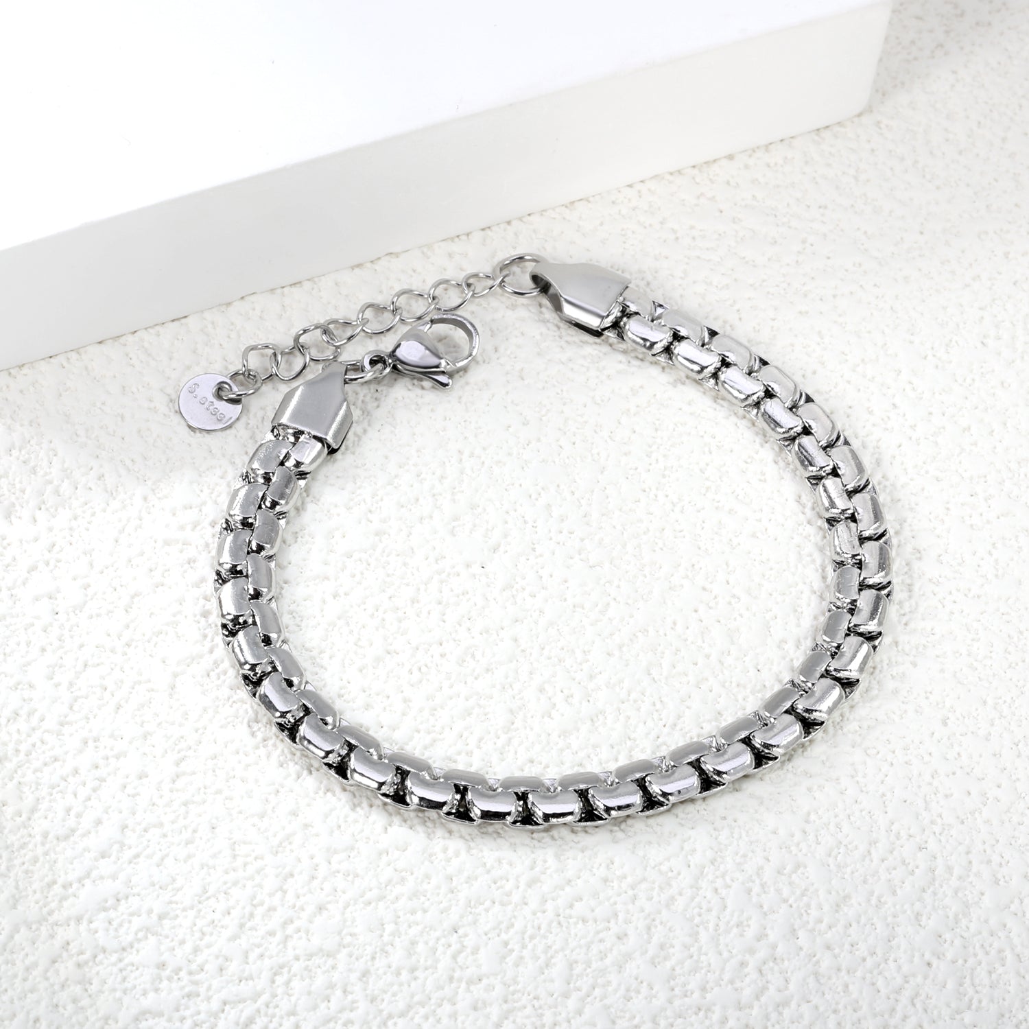 W 6mm*Thick 2.6mm Flattened Pearls Bracelet 18+3cm+6mm Round Tail Plate Steel / Gold asonjewelry