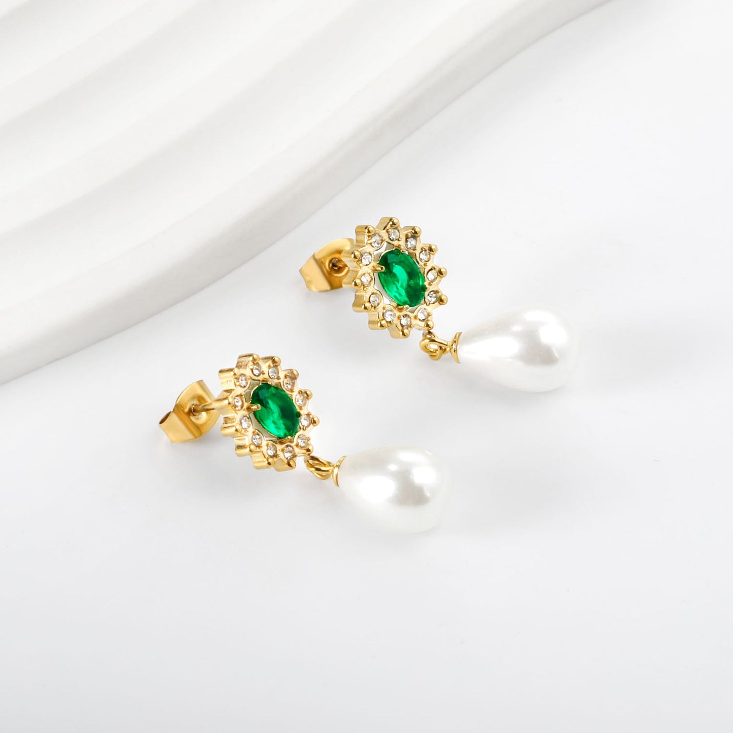 Heart Green Diamonds + White Diamond Hoops with Teardrop White Pearls Stud Earrings asonjewelry
