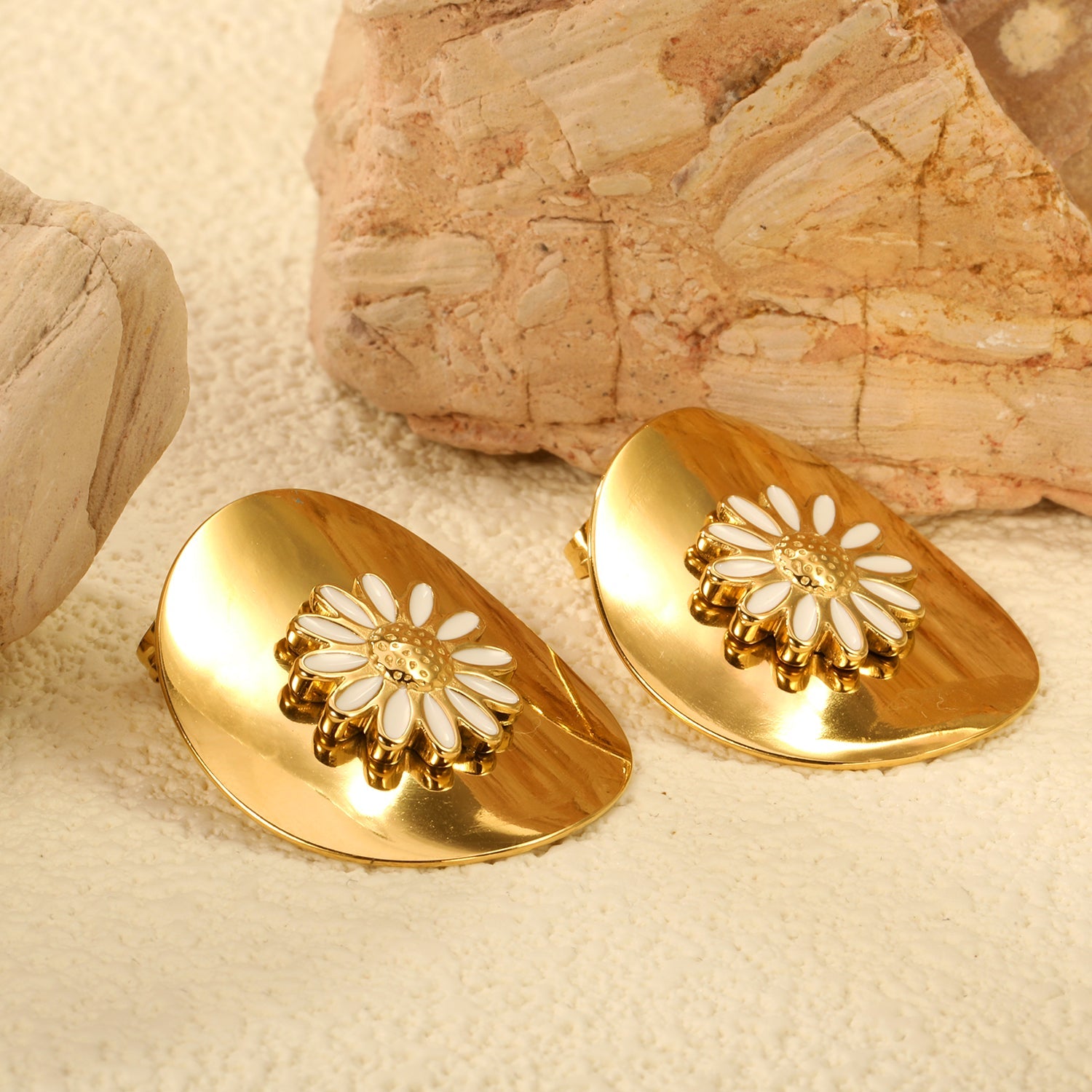27.2*29mm oval piece with 14.6mm white oil drop daisy stud earrings gold color asonjewelry