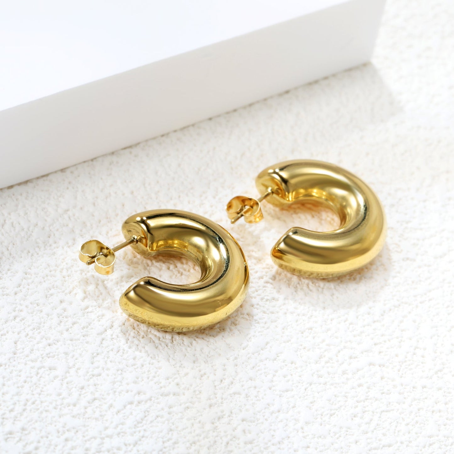 C-shaped earrings 10.5*31mm asonjewelry