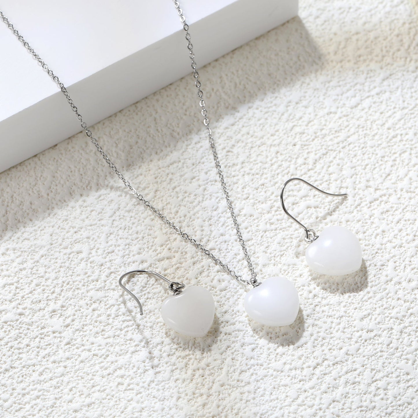 12.6*12.6mm Heart White Natural Stone Set asonjewelry