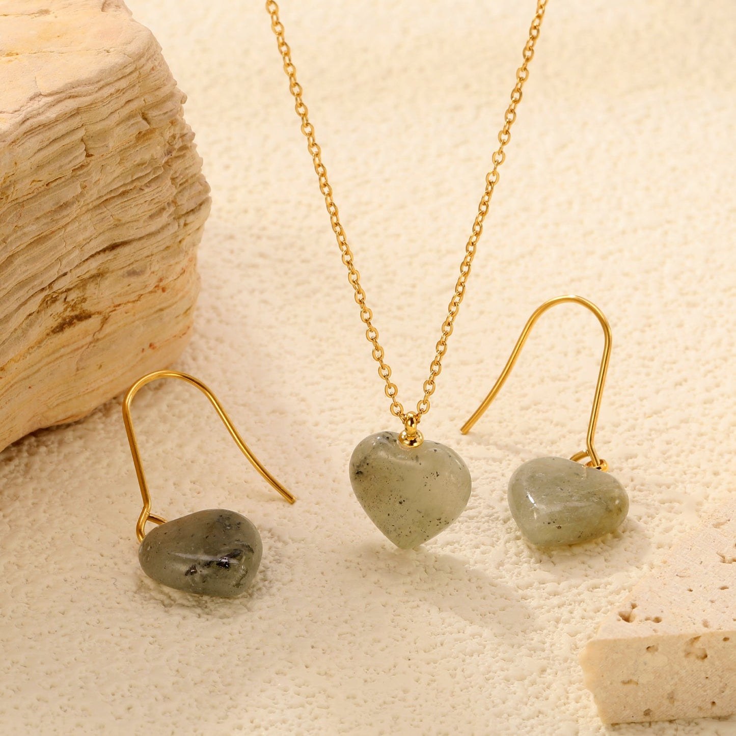 Gray/Purple/Blue Heart Stones Set Gold Earrings:12.2*12.3mm Pendant:12.2*12.3mm 0.3 Cross Chain 40+5cm+6mm Round Plaque asonjewelry