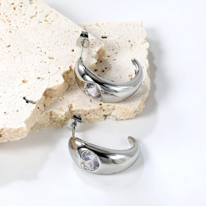 C-shaped size head with heart-shaped white diamond earrings 9.3*23mm asonjewelry