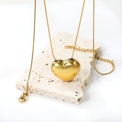 25*19.5mm Heart Hollow Pendant Necklace 44+5cm asonjewelry