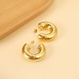 C-shaped bumpy earrings 26*32mm