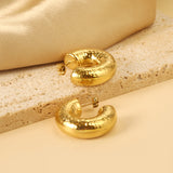 C-shaped bumpy earrings 26*32mm