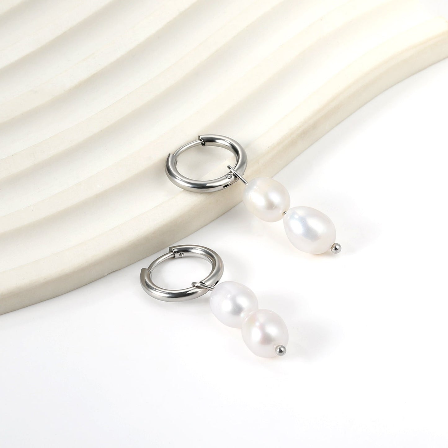 Spring 2024 2x14mm circle with two white pearls 7*8.5mm earrings asonjewelry