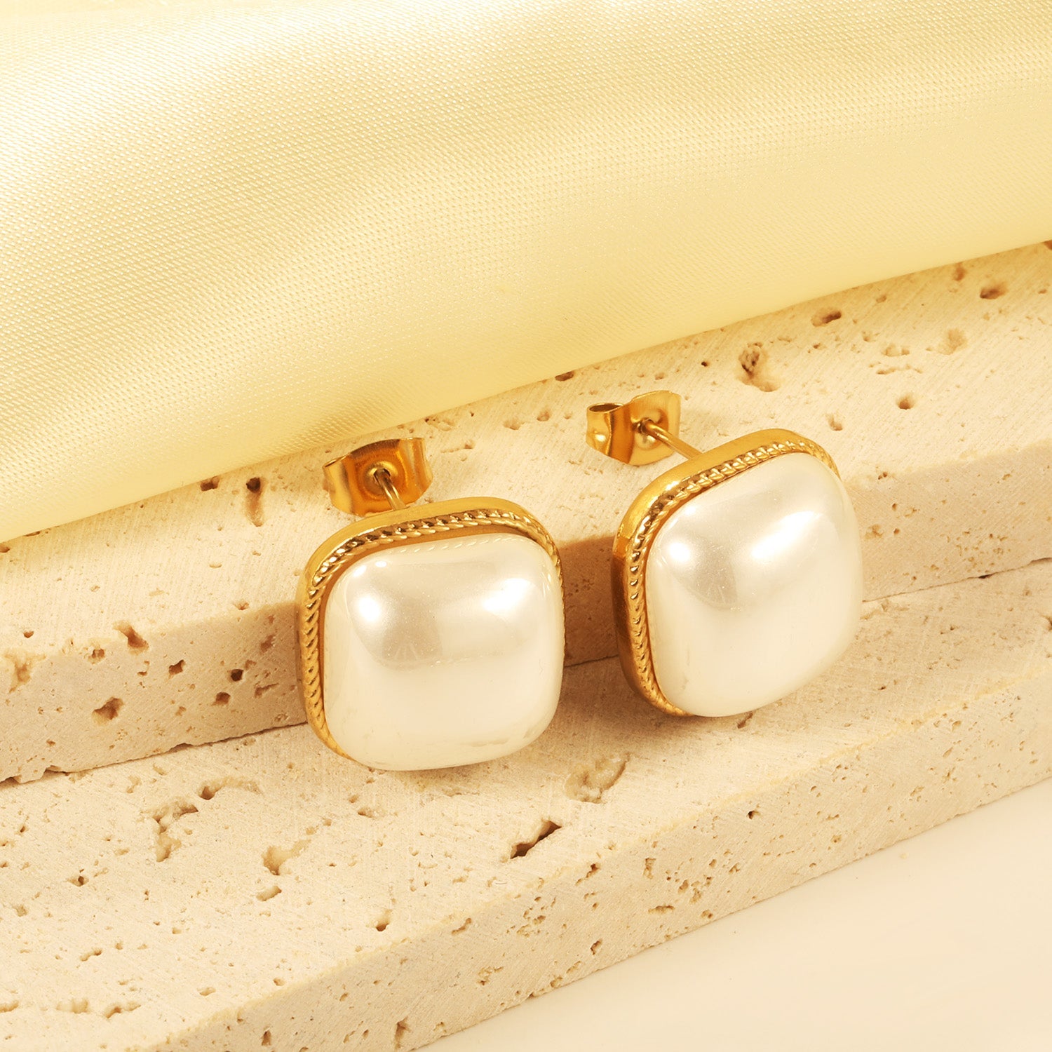 Lace Square with White Pearl Earrings 16.4*16.4mm asonjewelry