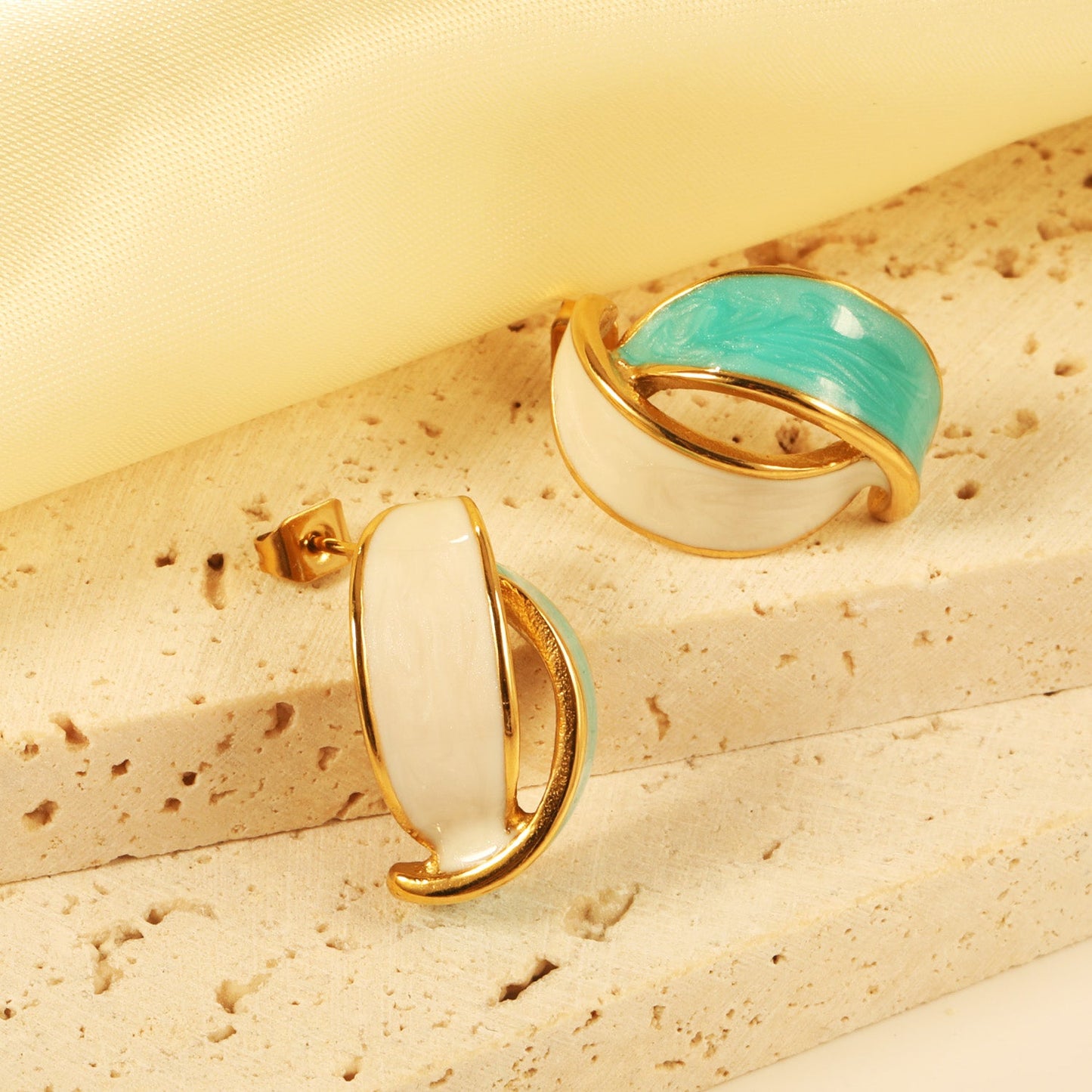 Two Leaves with Mint Green + White Glitter Drip Oil Earrings 16*20.8mm asonjewelry