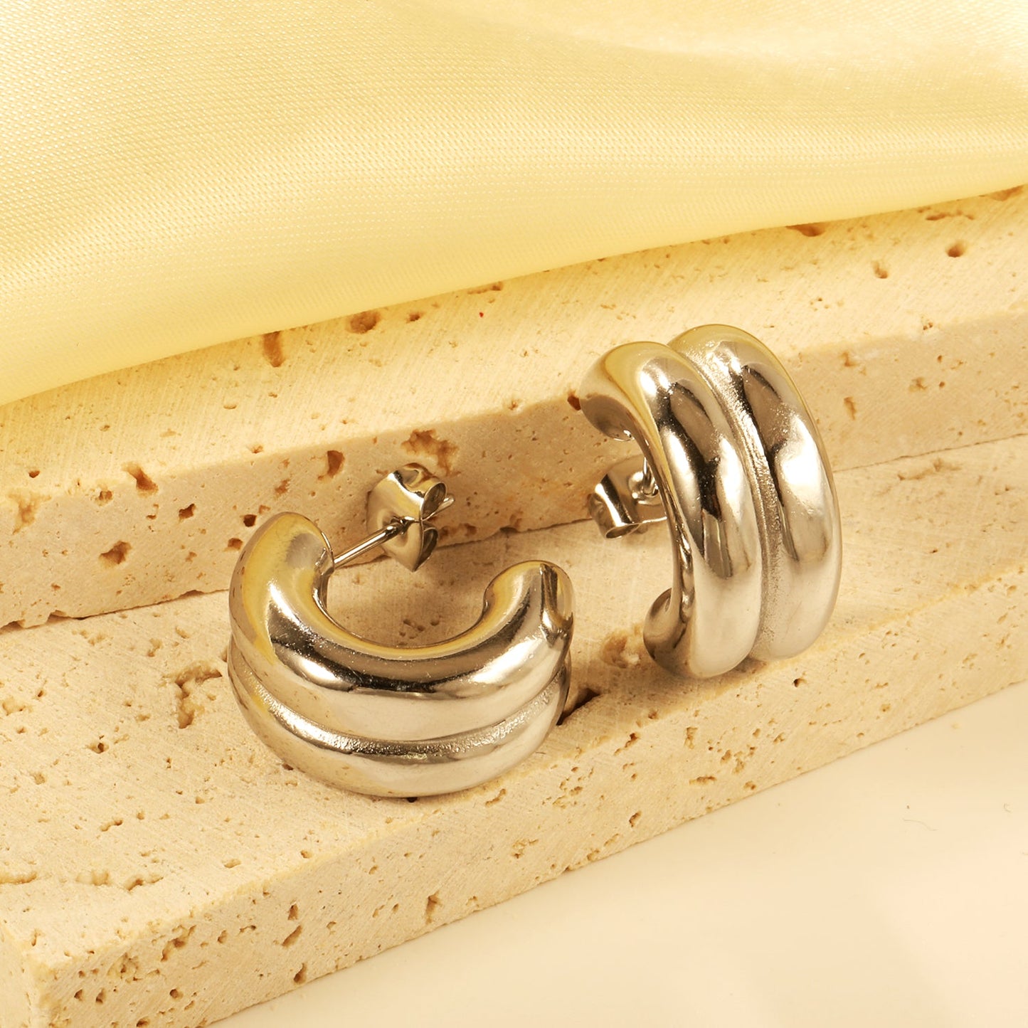 Double C-shaped Earrings 9*15.4mm asonjewelry