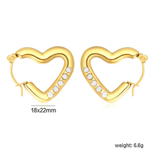18x22mm heart-shaped white pearl earrings, gold