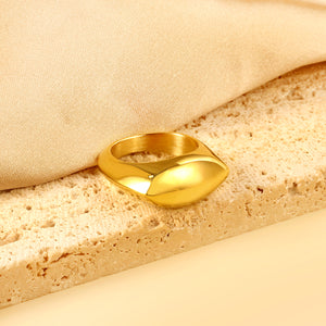 Exaggerated and highly personalized sleek ring