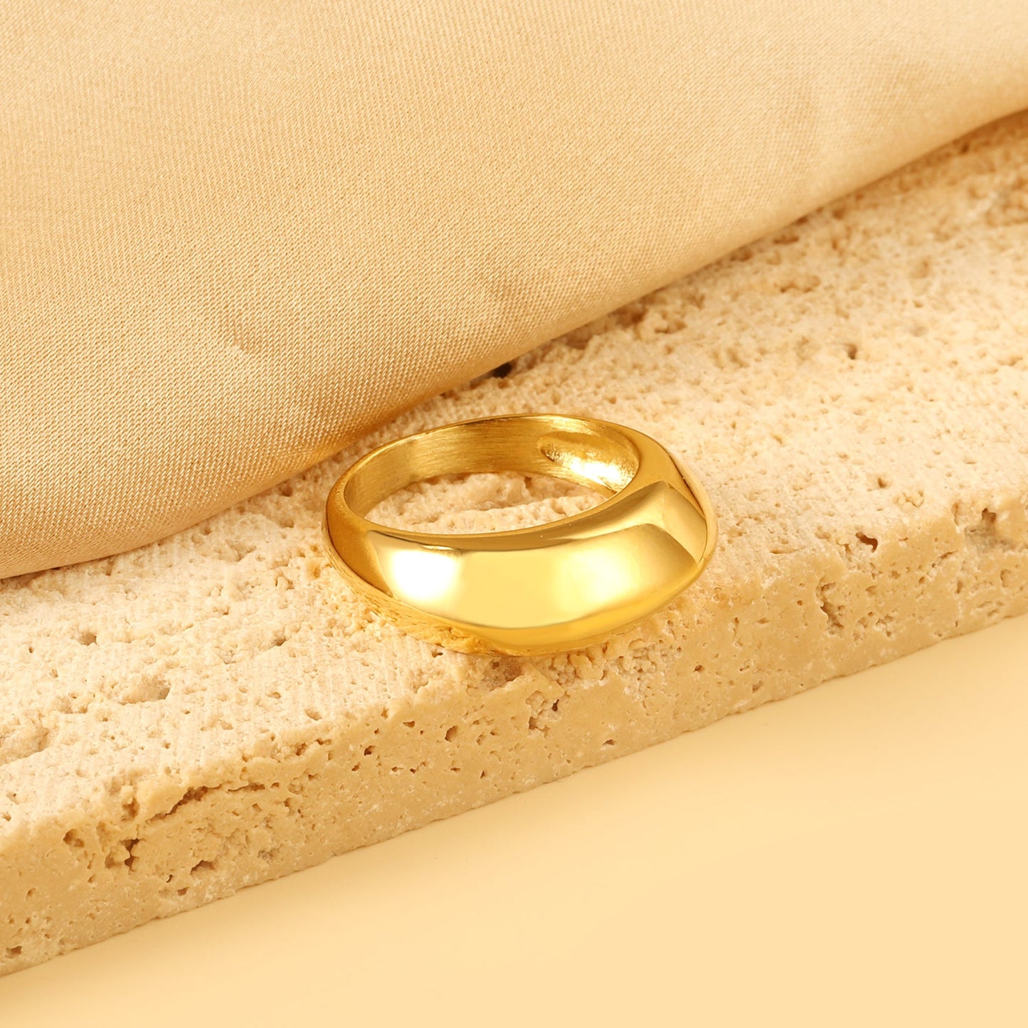 Exaggerated hammered round size 7 to 9 ring asonjewelry